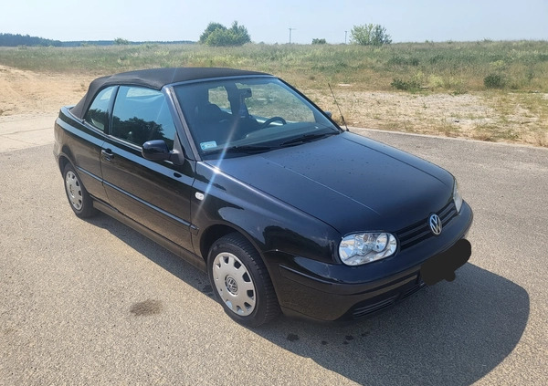 Volkswagen Golf cena 11900 przebieg: 215527, rok produkcji 2002 z Dębno małe 121